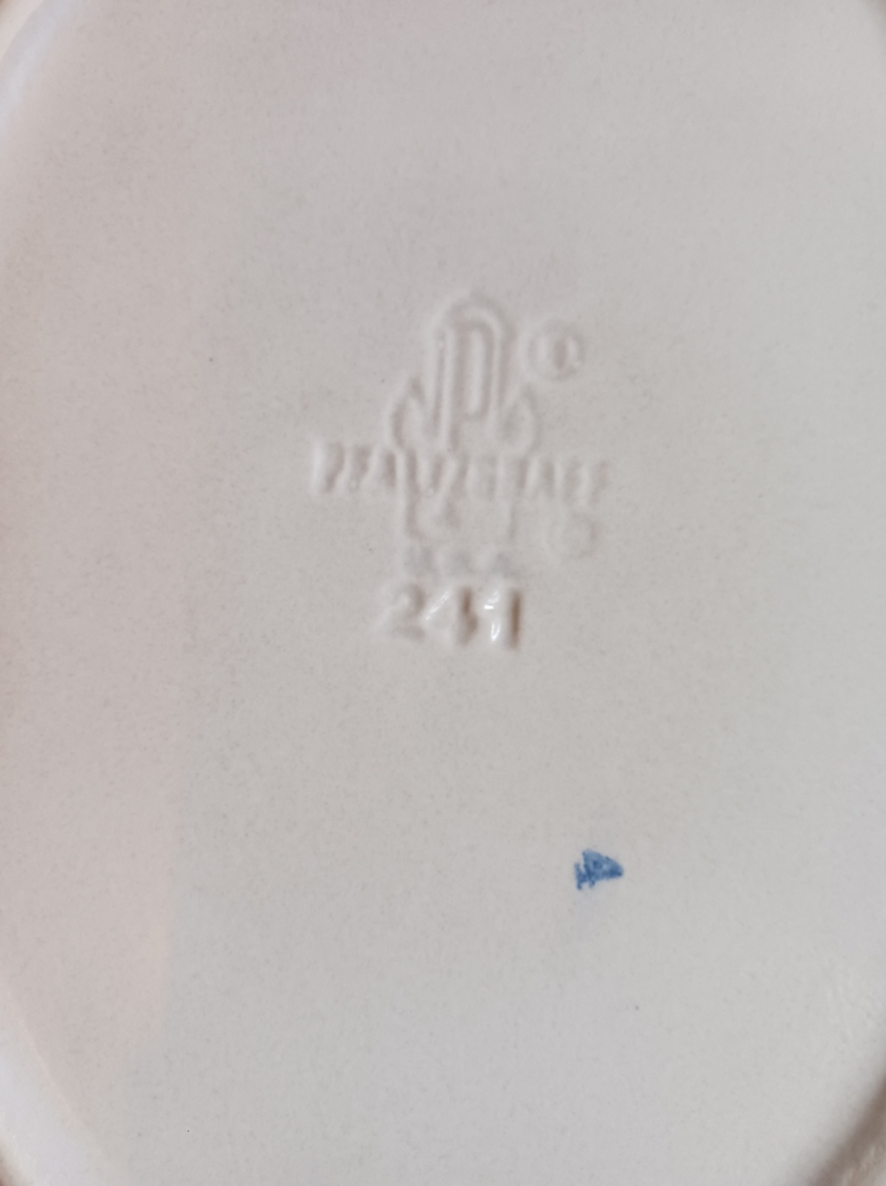 Vintage Pfaltzgraff Yorktowne Oval Casserole/Serving Platter #241 USA - Picture 2 of 12